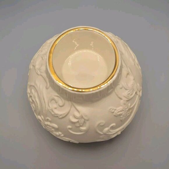 Lenox Ornamental Glow 4" Snowflake Votive Porcelain Bisque Holiday Decor - Picture 3 of 4